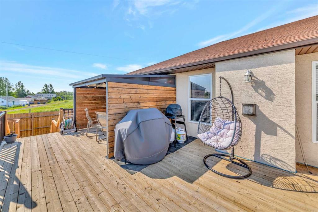 407 1 Avenue Nw, Waseca, SK - Outdoor With Deck Patio Veranda With Exterior