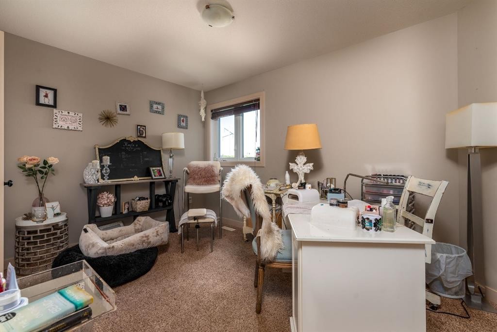 3802 74 Avenue, Lloydminster, AB - Indoor