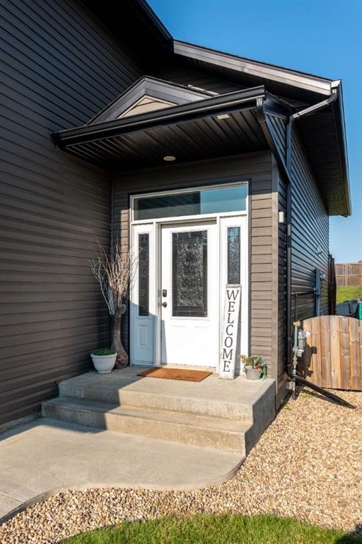 3802 74 Avenue, Lloydminster, AB - Outdoor With Exterior