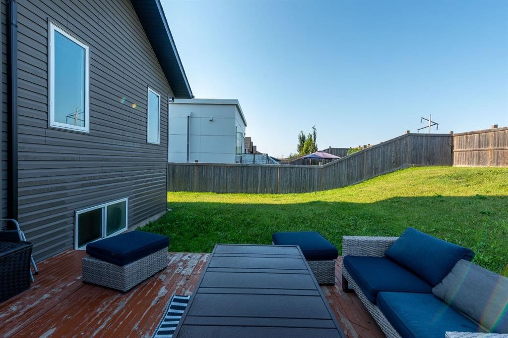 3802 74 Avenue, Lloydminster, AB - Outdoor