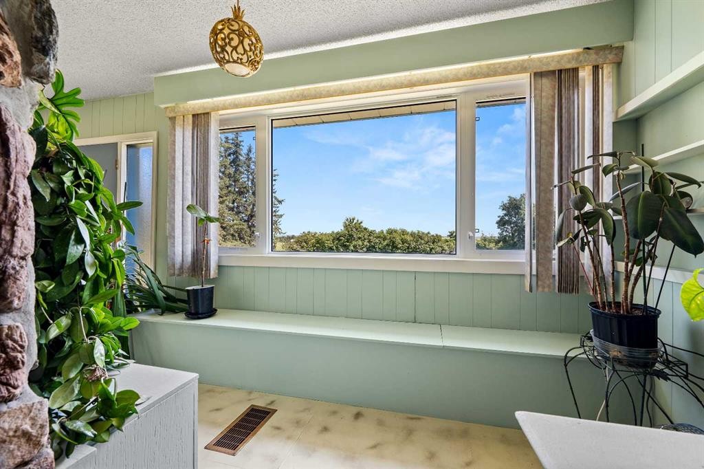 32037 Twp 504, Kitscoty, AB - Indoor Photo Showing Other Room