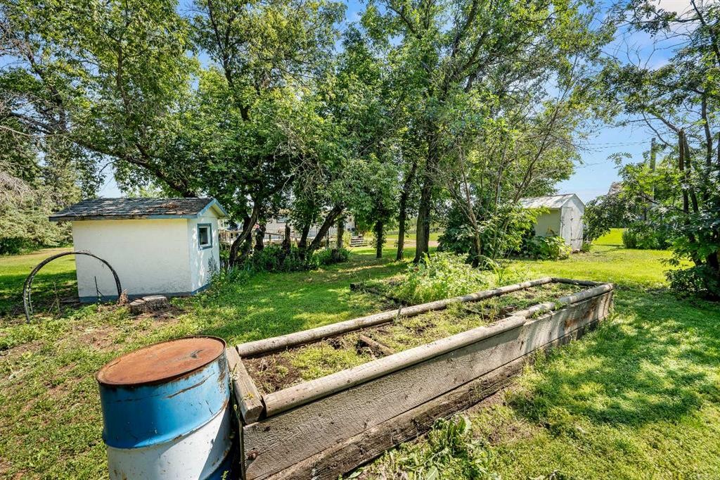 32037 Twp 504, Kitscoty, AB - Outdoor