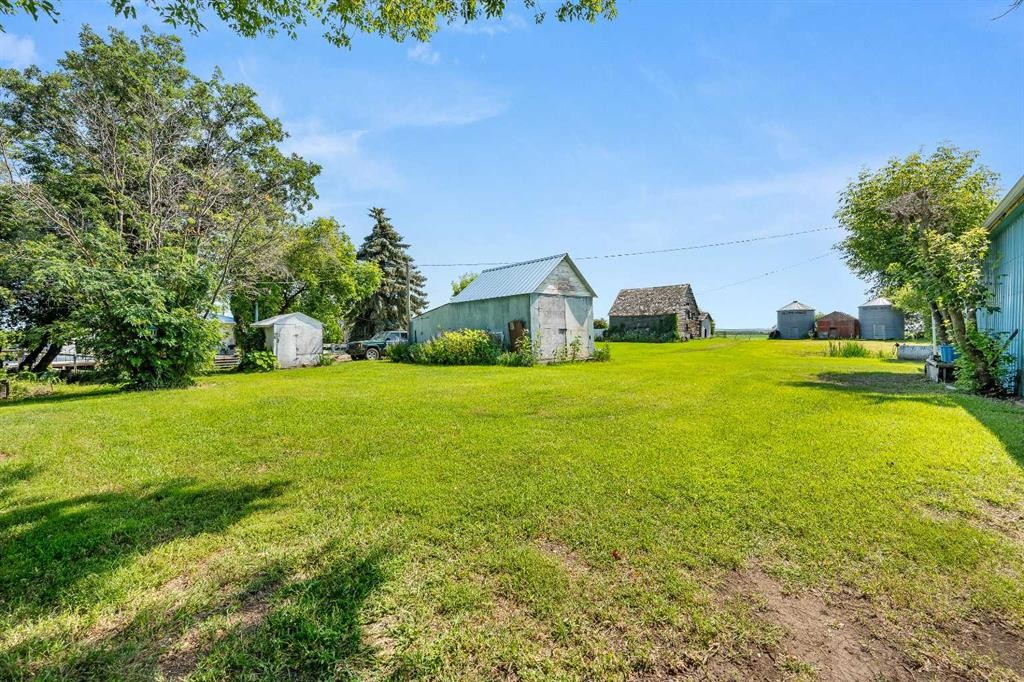 32037 Twp 504, Kitscoty, AB - Outdoor