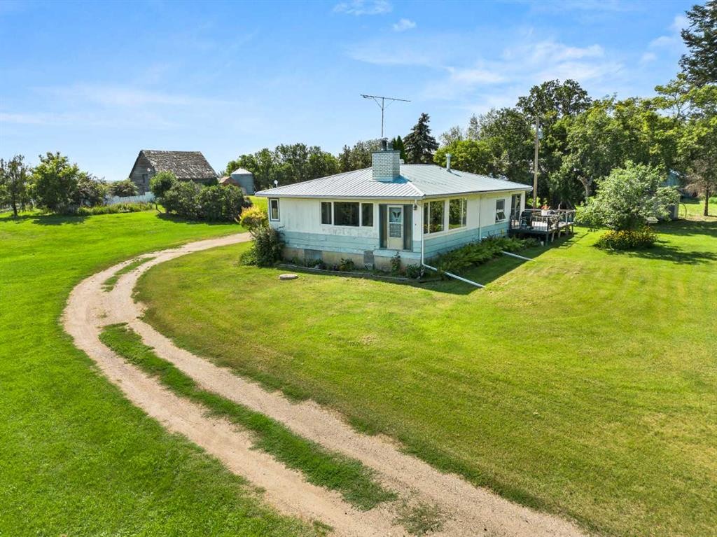32037 Twp 504, Kitscoty, AB - Outdoor