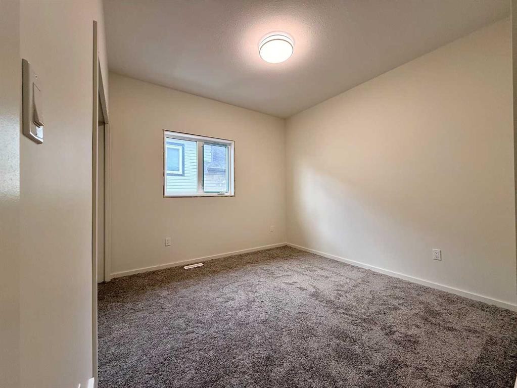 3805 42 Avenue, Lloydminster, SK - Indoor Photo Showing Other Room