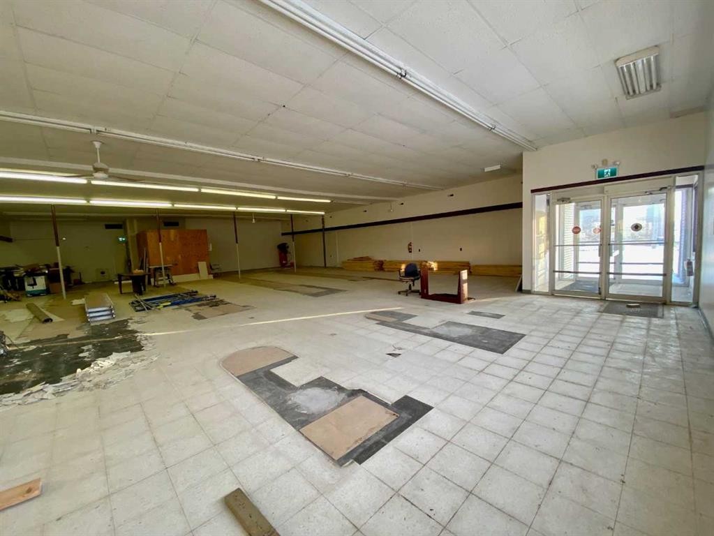 201 Main Street, Maidstone, SK