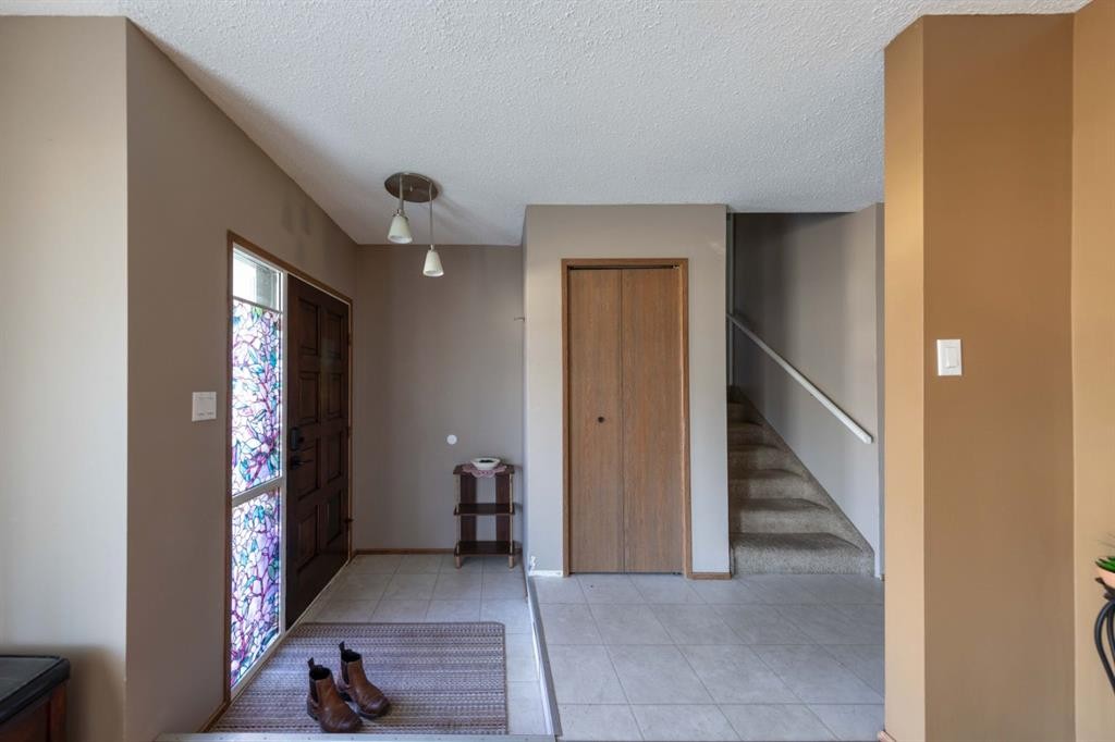3007 52 Avenue, Lloydminster, AB - Indoor Photo Showing Other Room