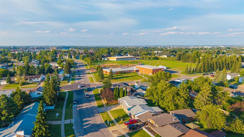 3007 52 Avenue, Lloydminster, AB - Outdoor With View