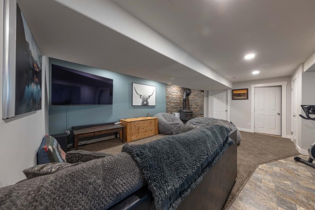 4 Sandpiper Estates, Sandy Beach, AB - Indoor