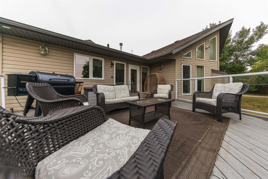 4 Sandpiper Estates, Sandy Beach, AB - Outdoor With Deck Patio Veranda With Exterior