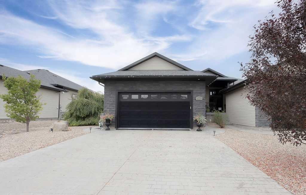2809 11 Avenue, Wainwright, AB - Outdoor