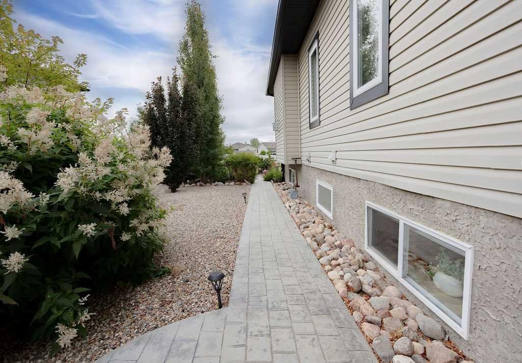 2809 11 Avenue, Wainwright, AB - Outdoor