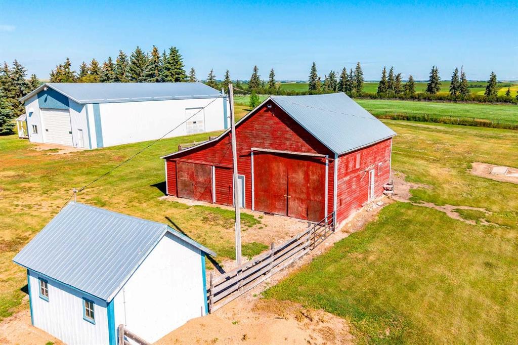 405065 Rge Rd 63, Czar, AB - Outdoor