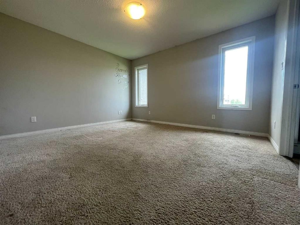 4802 64 Avenue, Cold Lake, AB - Indoor Photo Showing Other Room