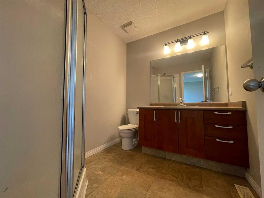4802 64 Avenue, Cold Lake, AB - Indoor Photo Showing Bathroom
