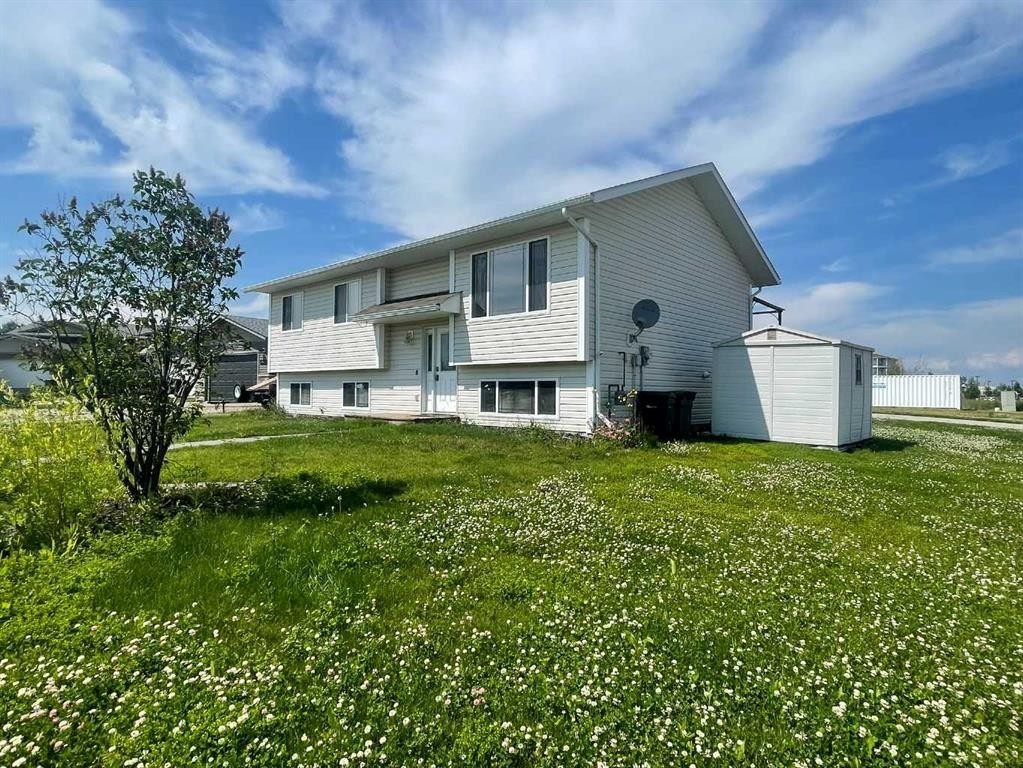 4802 64 Avenue, Cold Lake, AB - Outdoor