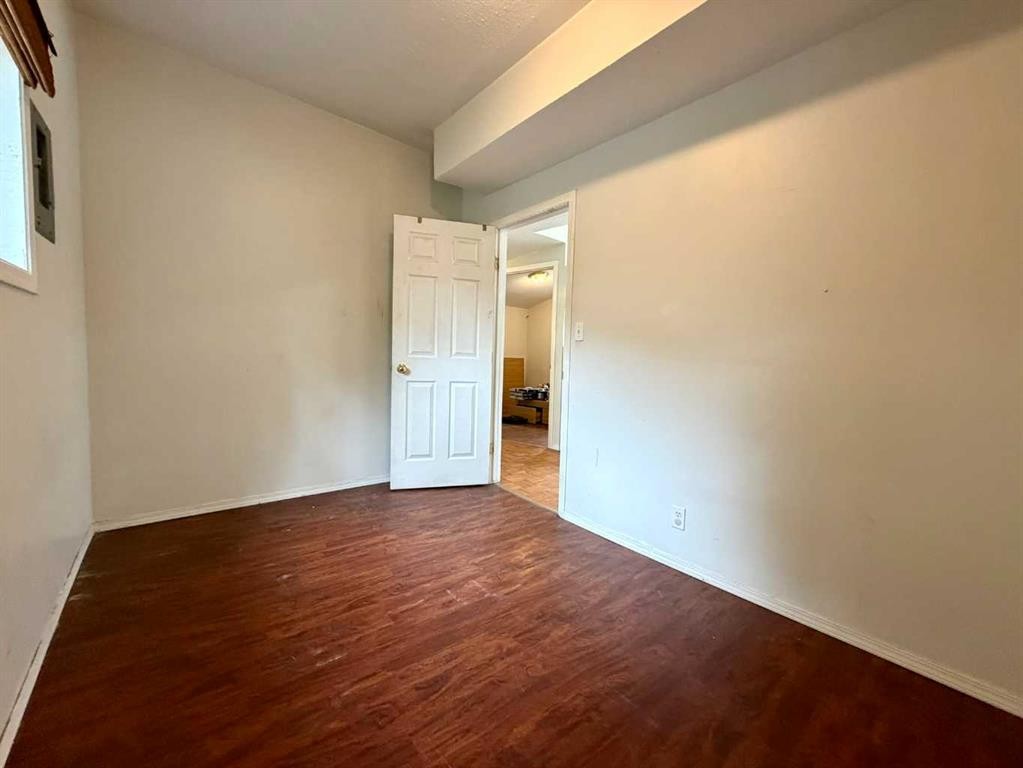1236 1 Avenue, Wainwright, AB - Indoor Photo Showing Other Room