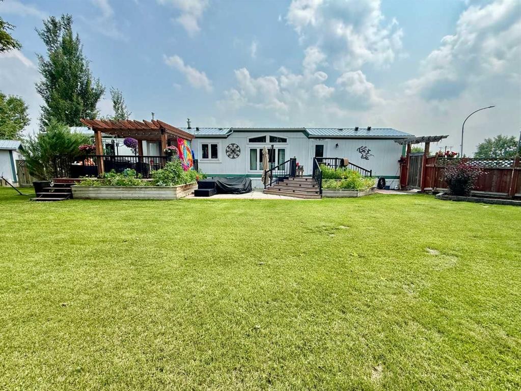 3908 51 Avenue, Provost, AB - Outdoor