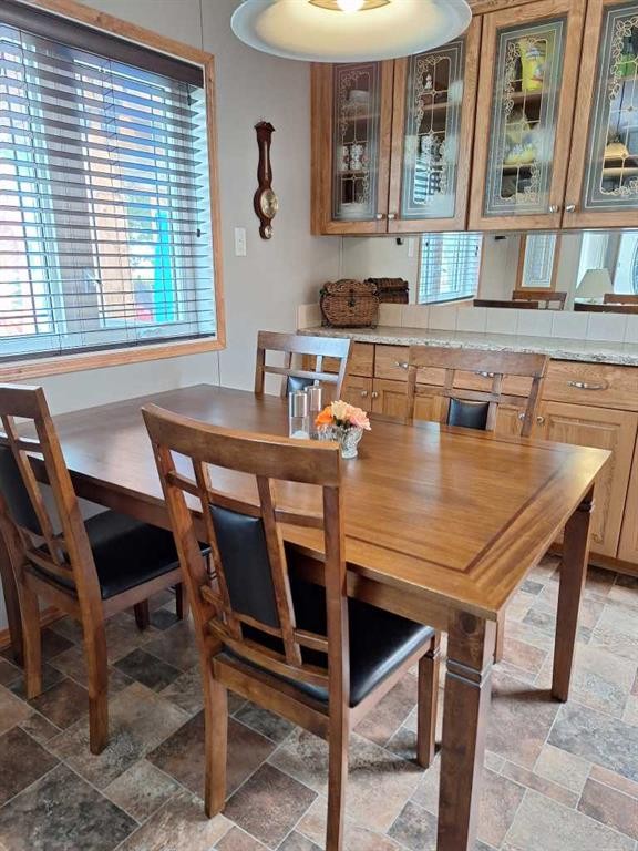 3908 51 Avenue, Provost, AB - Indoor Photo Showing Dining Room