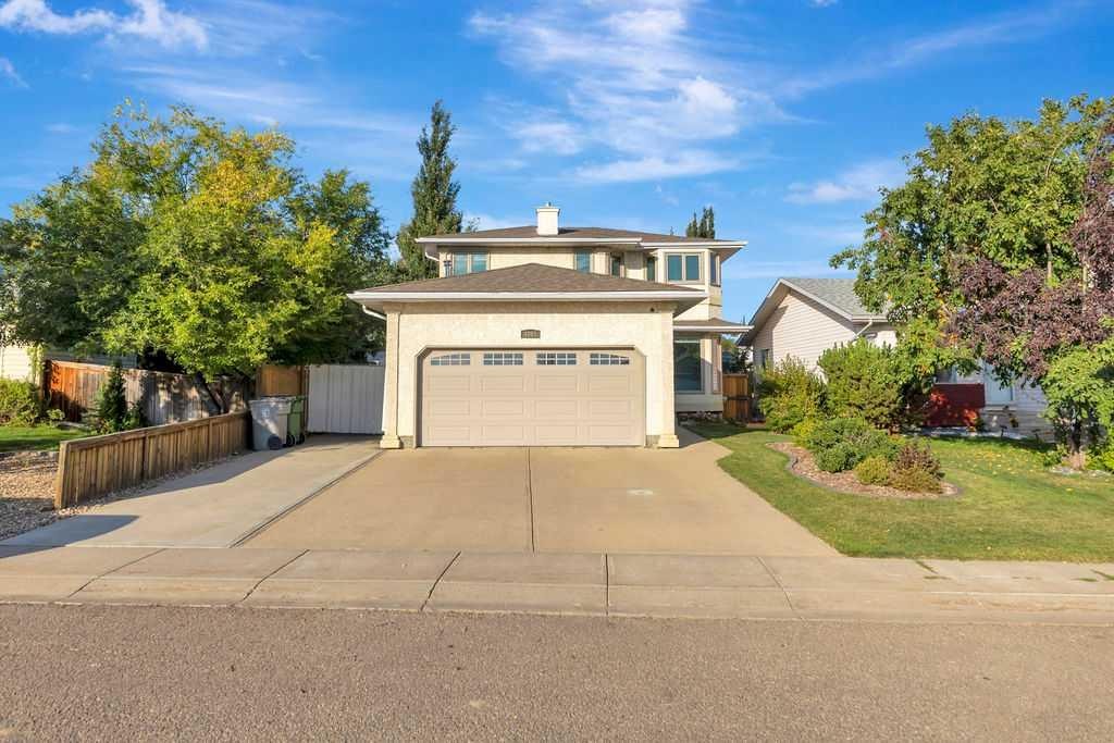 4005 60Th Avenue, Lloydminster, AB - Outdoor