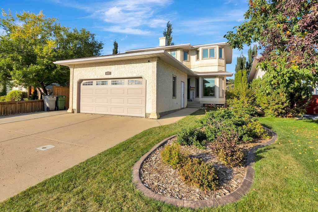 4005 60Th Avenue, Lloydminster, AB - Outdoor