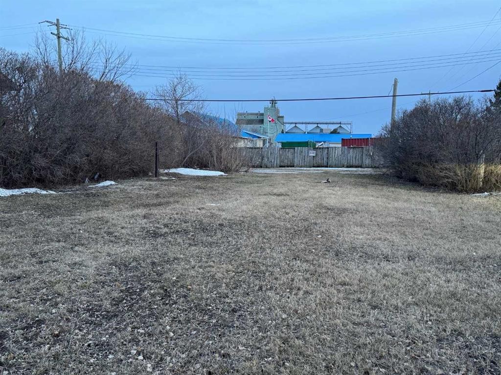4925 51 Avenue, Kitscoty, AB