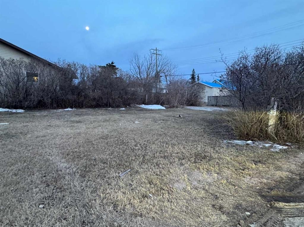 4925 51 Avenue, Kitscoty, AB