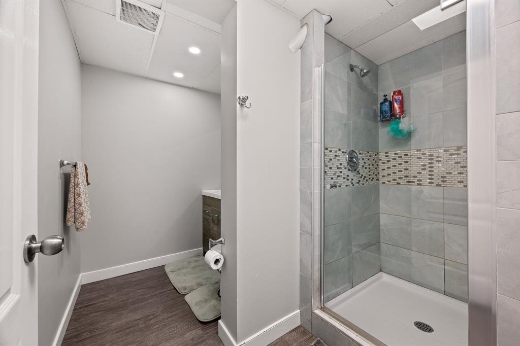 3910 57 Avenue, Lloydminster, AB