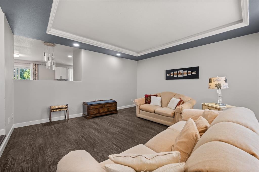 3910 57 Avenue, Lloydminster, AB