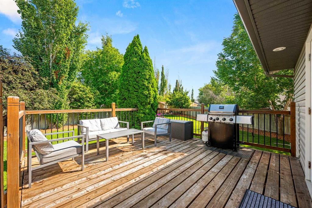 2105 52 Avenue Close, Lloydminster, AB