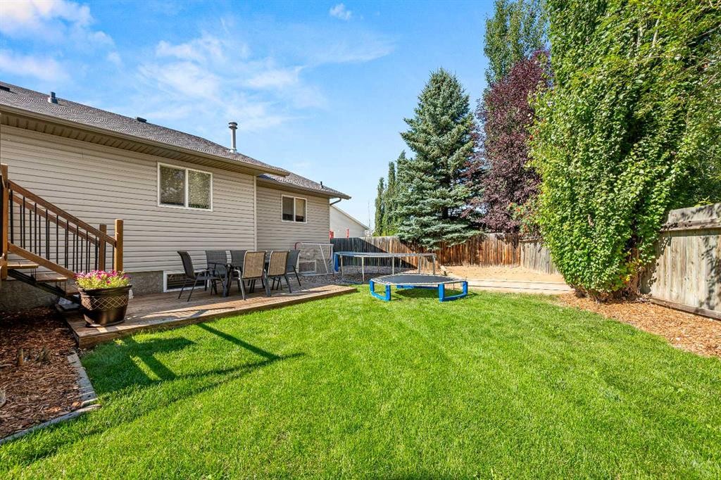 2105 52 Avenue Close, Lloydminster, AB