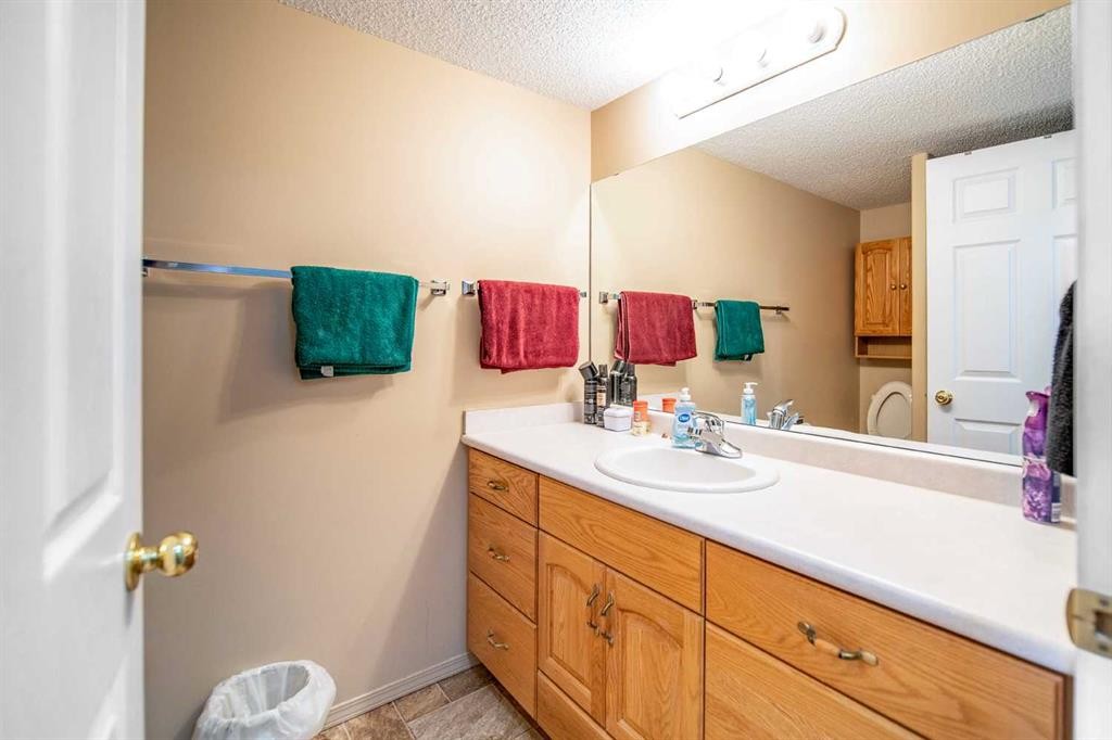 307-848 4 Avenue, Wainwright, AB