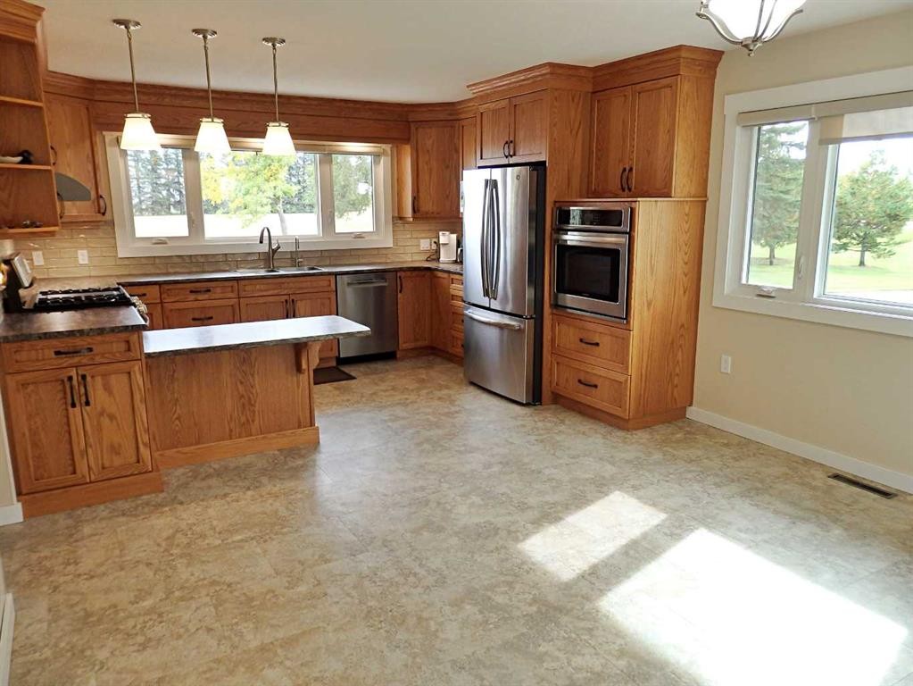 45070 514 Township, Rural Vermilion River, County Of, AB
