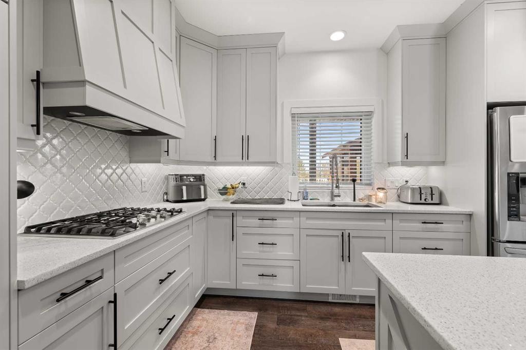 5009 50 Street, Streamstown, AB