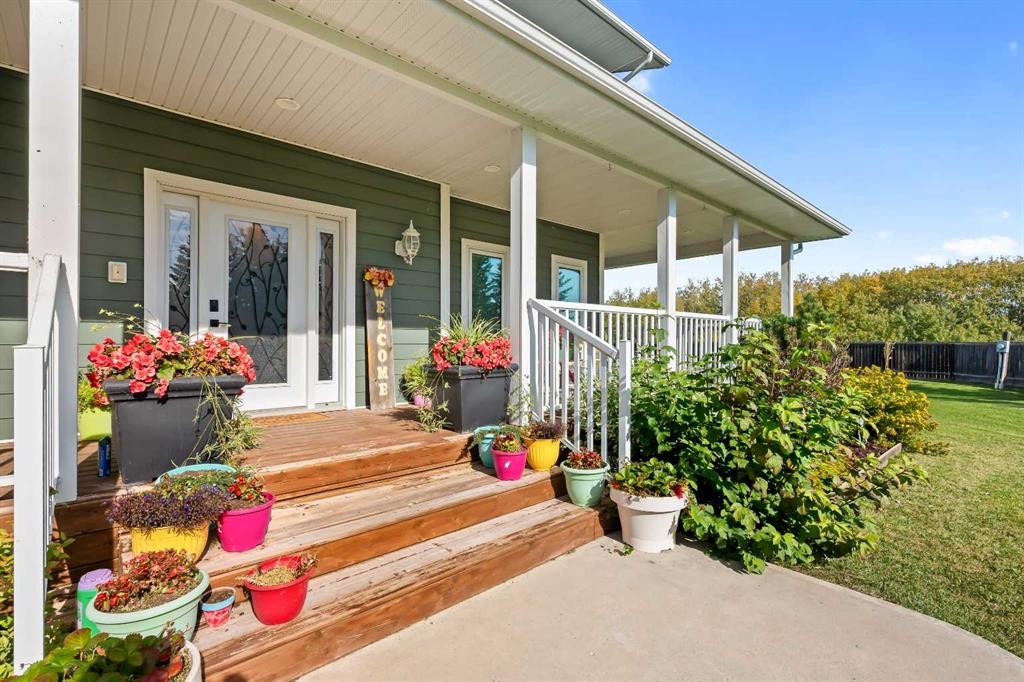 5009 50 Street, Streamstown, AB