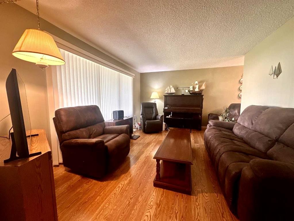 412 Main Street, Turtleford, SK