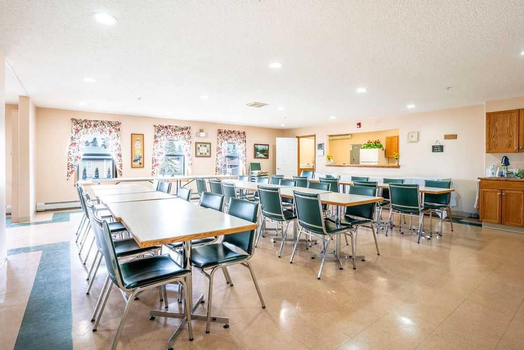 211-5120 51 Avenue, Vermilion, AB