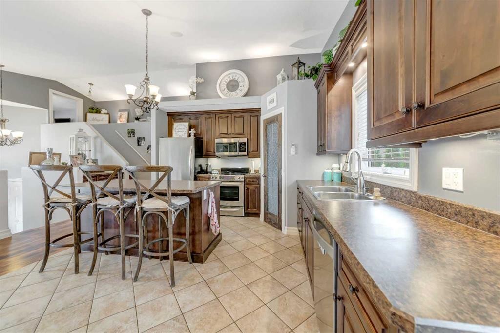 2008 47 B Avenue Close, Lloydminster, SK