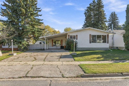 3305 55 Avenue  Lloydminster, AB T9V 1K6