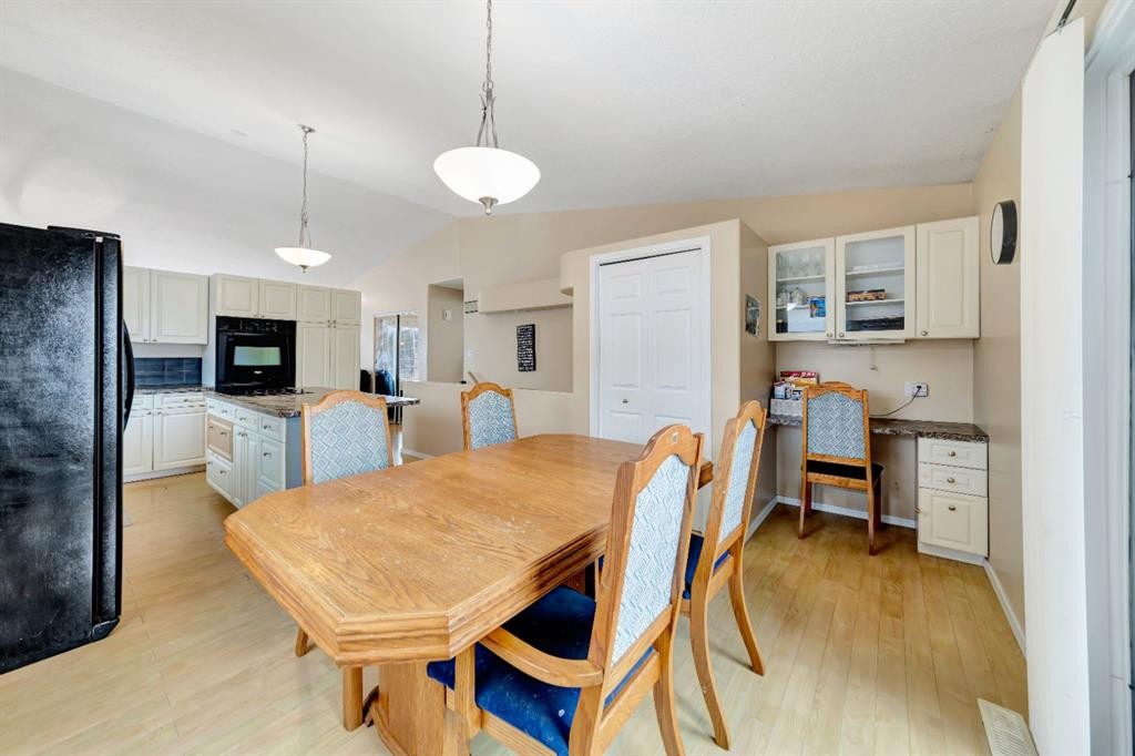 207 3Rd Avenue East, Neilburg, SK