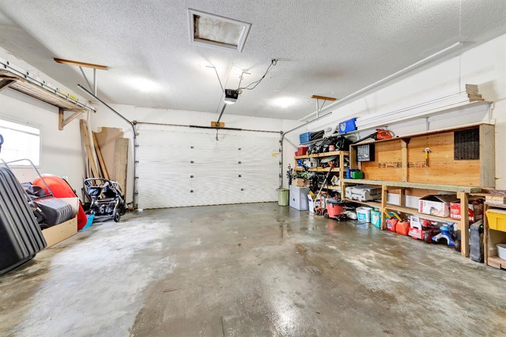 207 3Rd Avenue East, Neilburg, SK