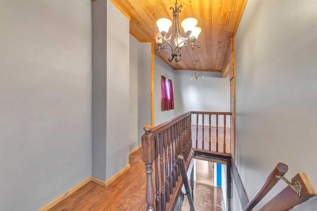 5207 48 Street, Lloydminster, AB
