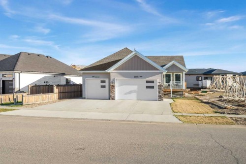 2005 61 Avenue  Lloydminster, AB T9V 3R2