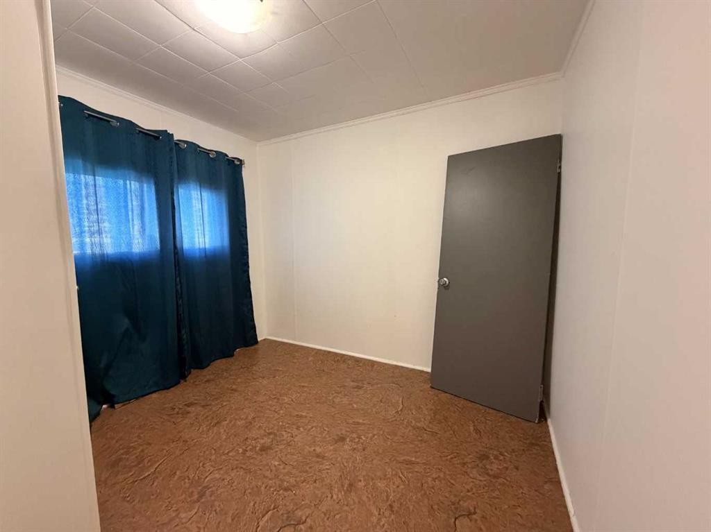 802 6 Avenue, Wainwright, AB