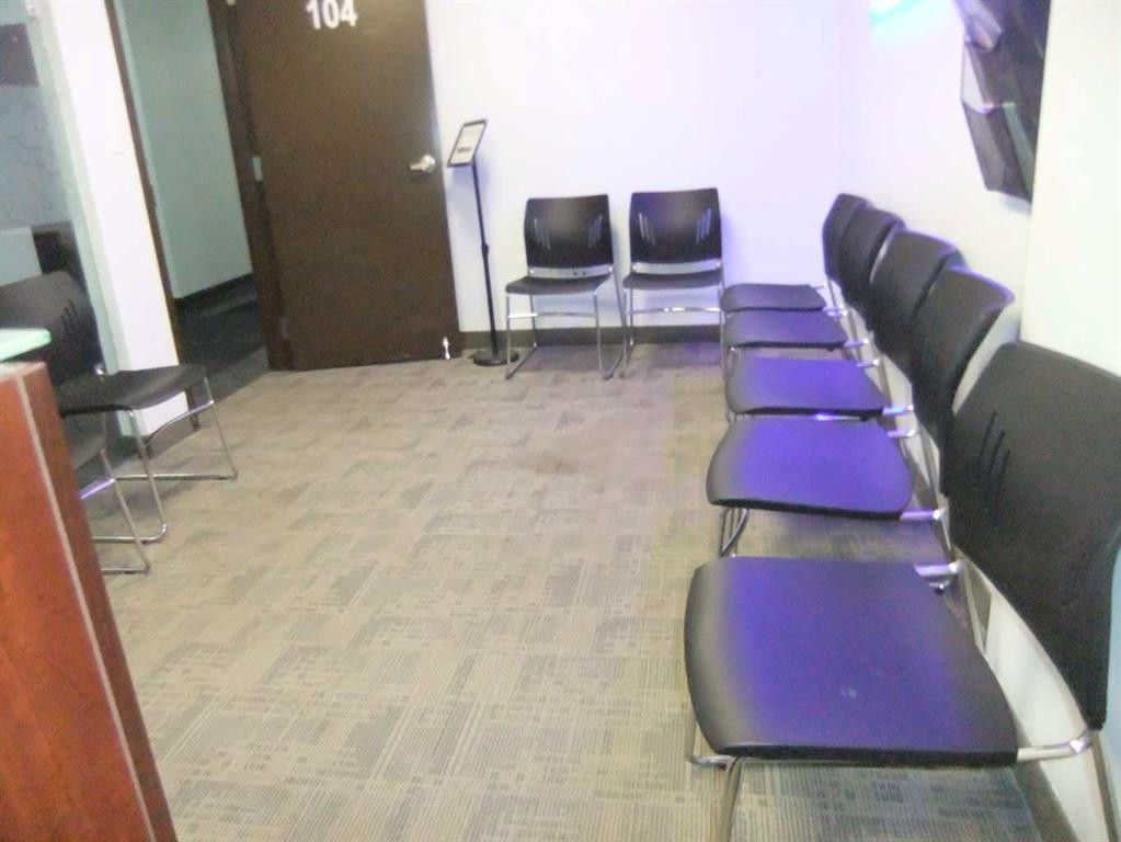 6108 Bowness Road Nw, Calgary, AB