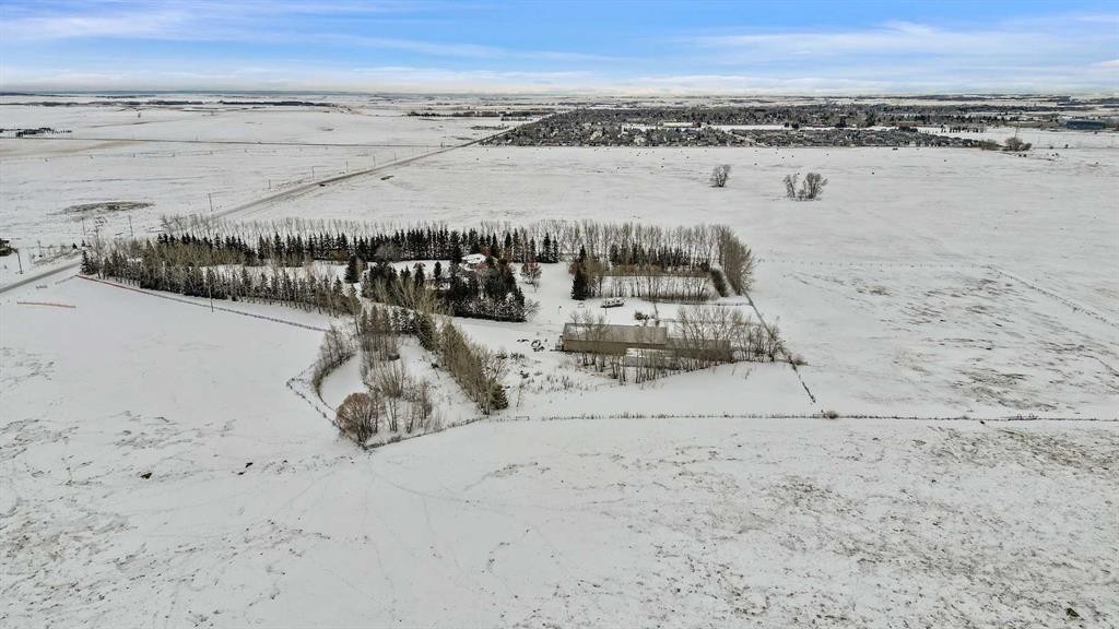 4;25;24;26 Ne 244046 Range Road 251, Rural Wheatland County, AB