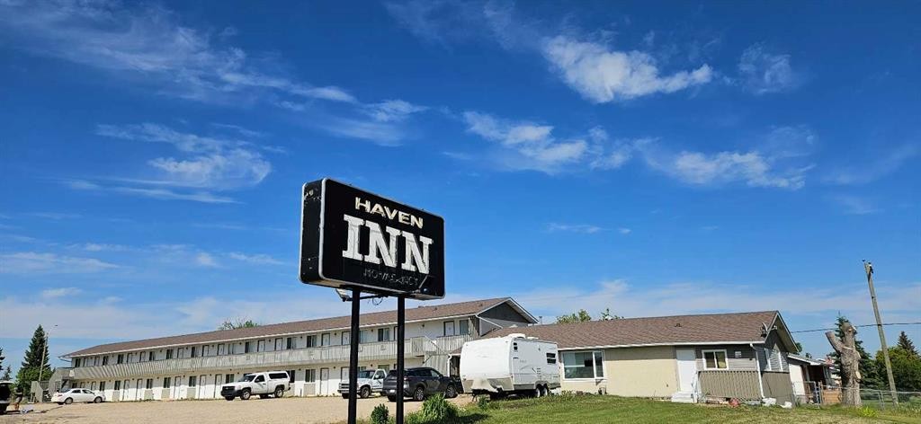 4605 50 Street, Mayerthorpe, AB