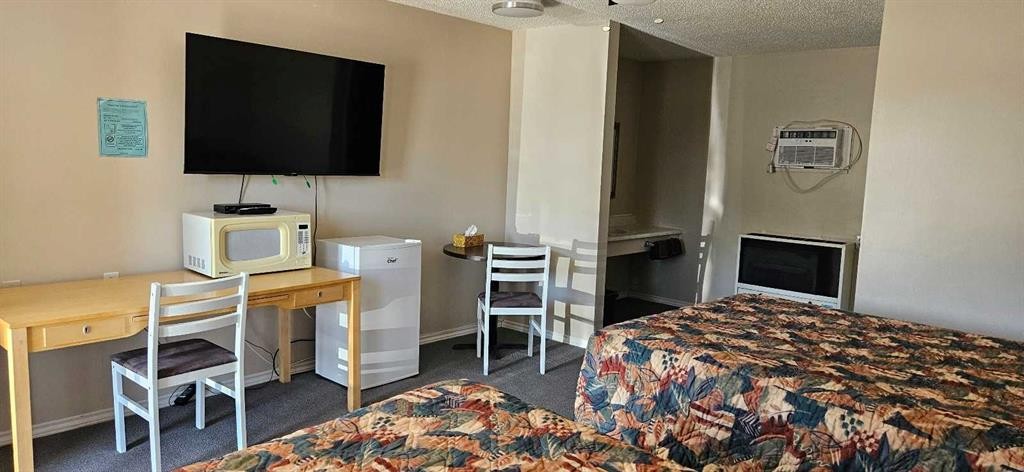 4605 50 Street, Mayerthorpe, AB