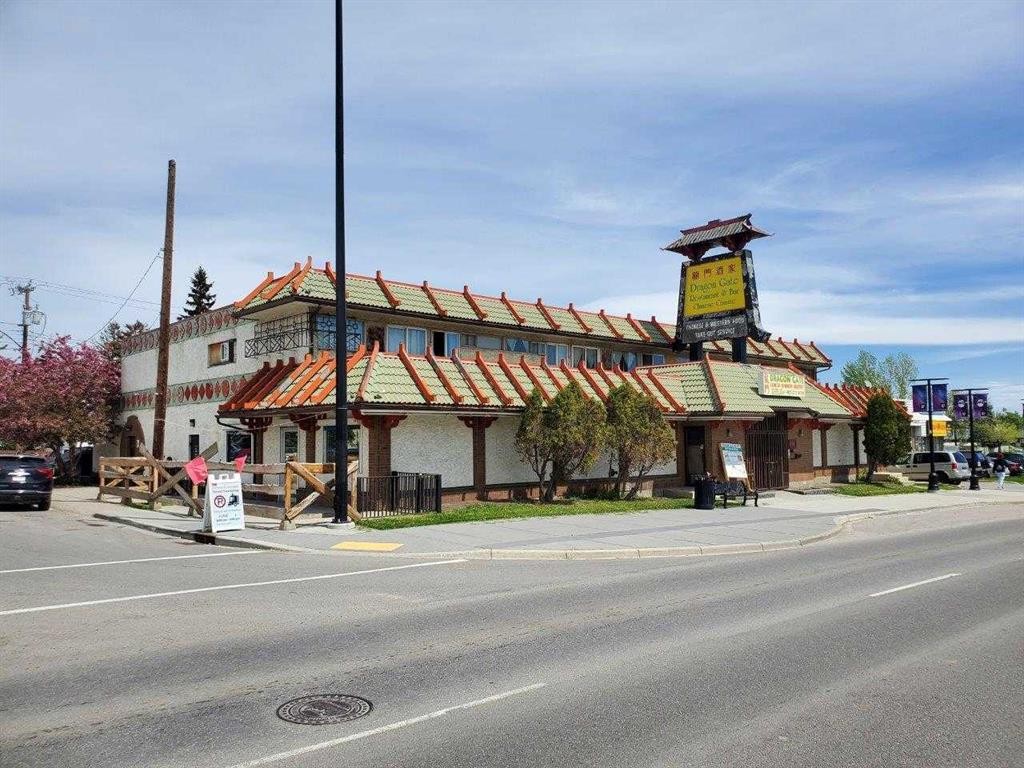 4402 17 Avenue Se, Calgary, AB