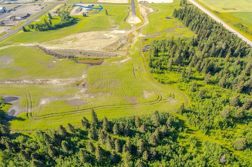 #120-32532 Rr42, Rural Mountain View County, AB